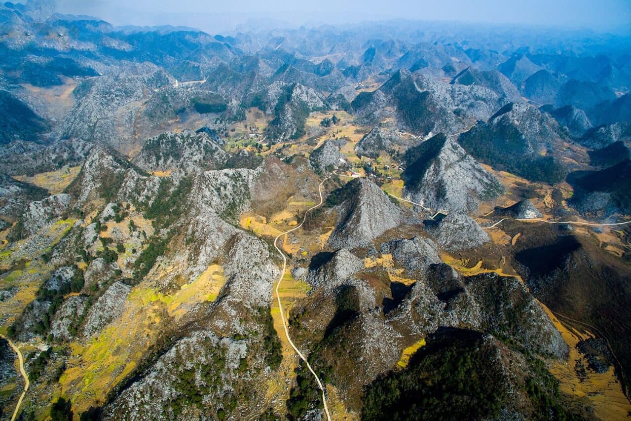 kinh-nghiem-di-du-lich-dong-van-ha-giang-tu-tuc-an-toan-thu-vi-04-1644768700-1