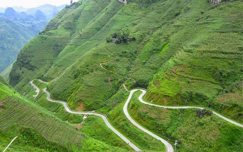Review: Exploring the Ha Giang Loop with an Easy Rider