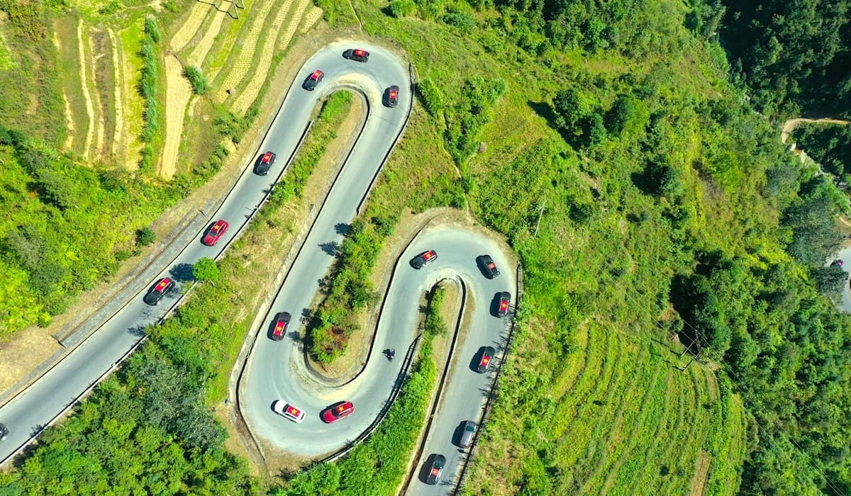 SUV Tour Ha Giang: The Most Comfortable Way to Discover the Ha Giang Loop
